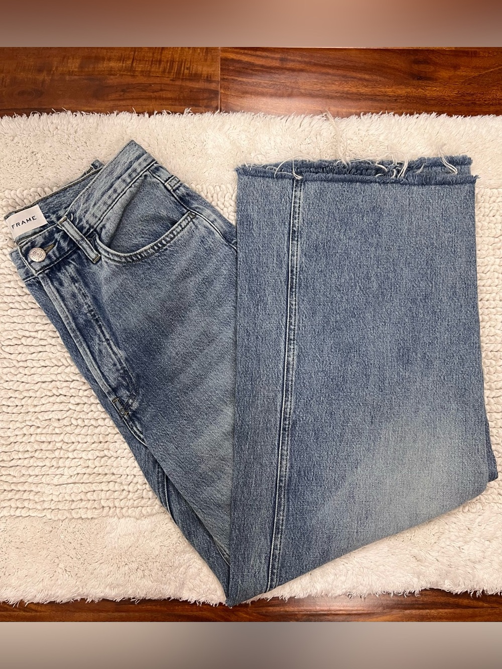 FRAME Le Baggy High Rise Wide Leg Jeans River Clean Size 25 (Altered Inseam)